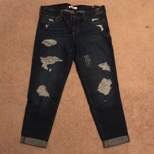 Size 5 Hollister Boyfriend Jeans